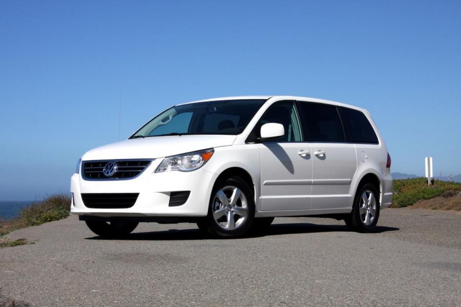  Volkswagen Routan 2009 года  (фото 53 из 80)